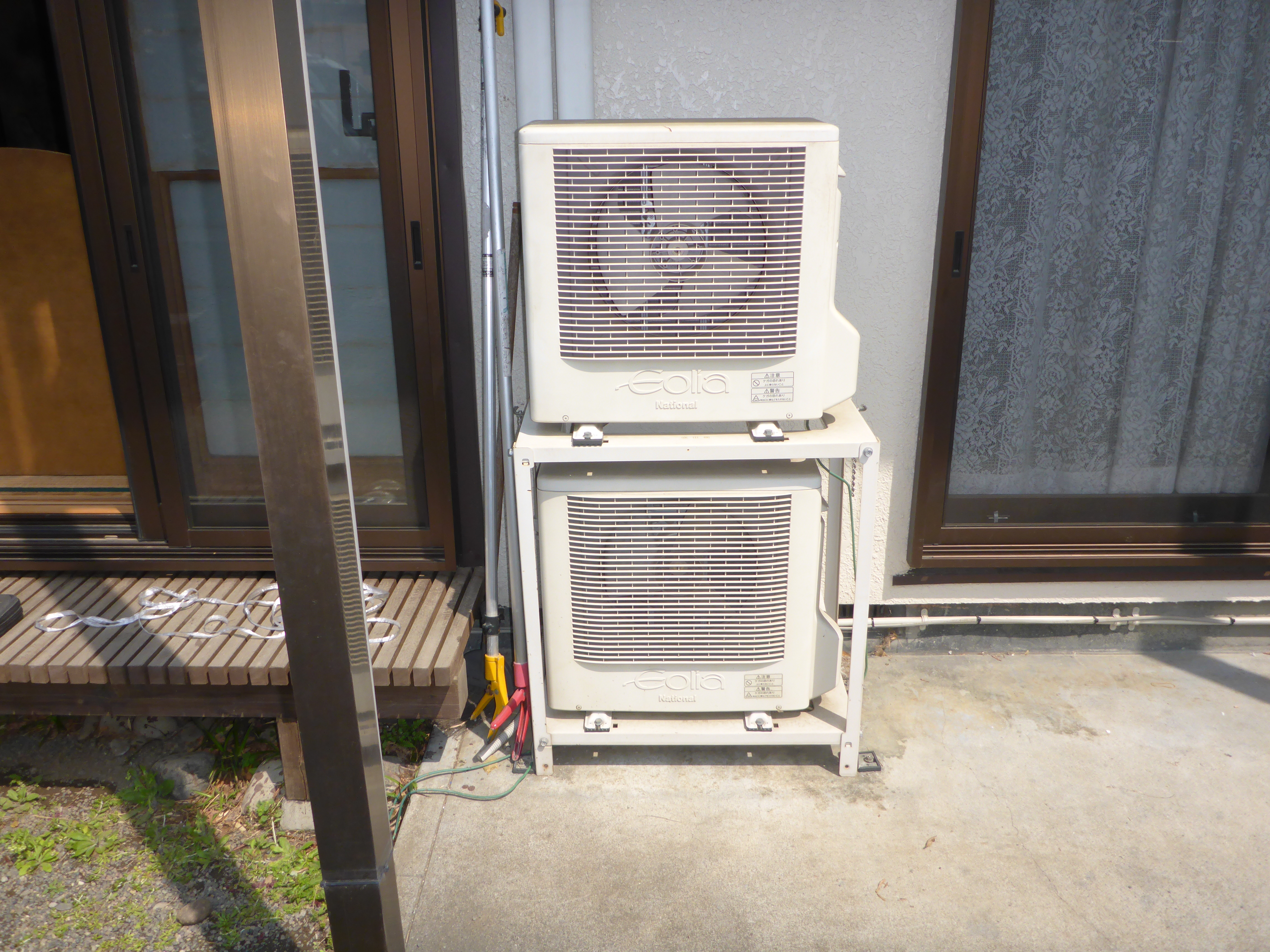 エアコン室外機二段置き 昭島市エアコン工事Ｎ様御依頼ありがとう 